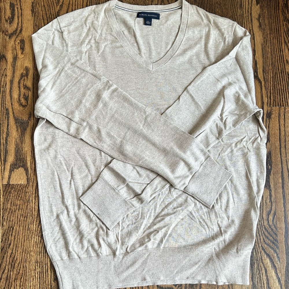Banana Republic tan silk and cotton sweater